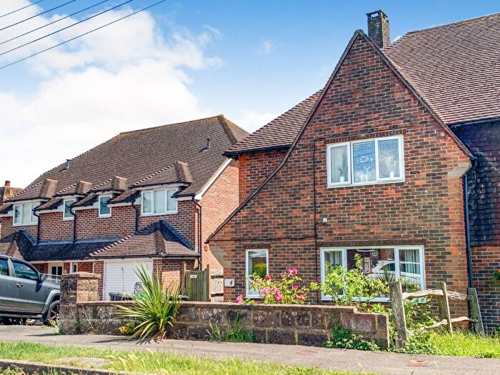 3 Bedroom Semi-Detached House For Sale In Hawkswood Drive, Hailsham, East Sussex, BN27