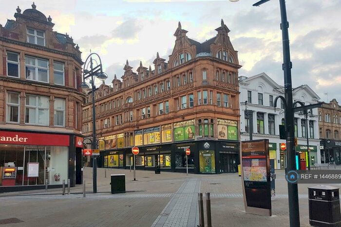 2 Bedroom Flat To Rent In Albion Place, Leeds, LS1