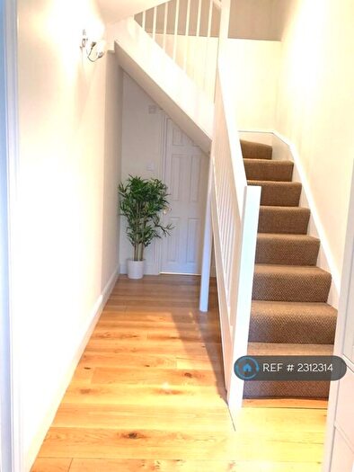 1 Bedroom Flat To Rent In City Road, London, EC1V