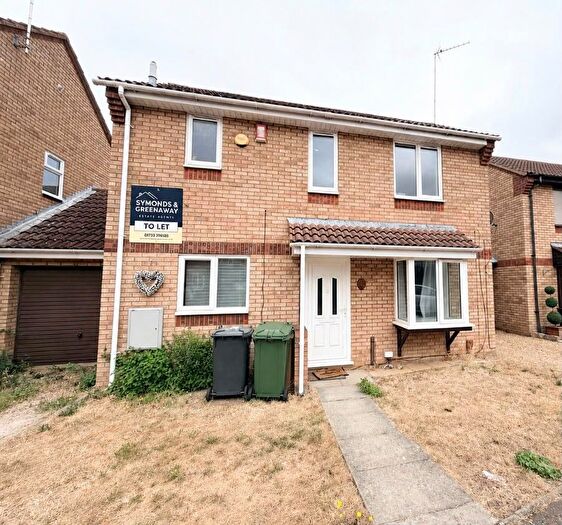 3 Bedroom Link Detached House To Rent In Mardale Gardens, Peterborough, PE4