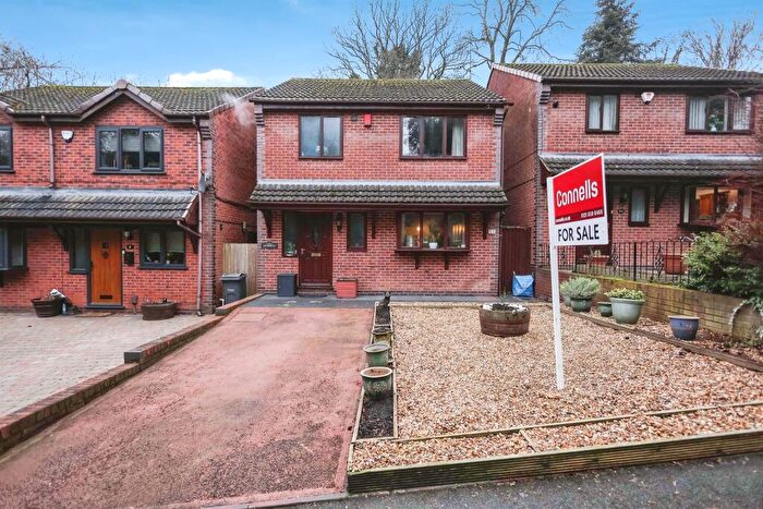 3 Bedroom Semi Detached House For Sale In Hayseech, Cradley Heath, B64