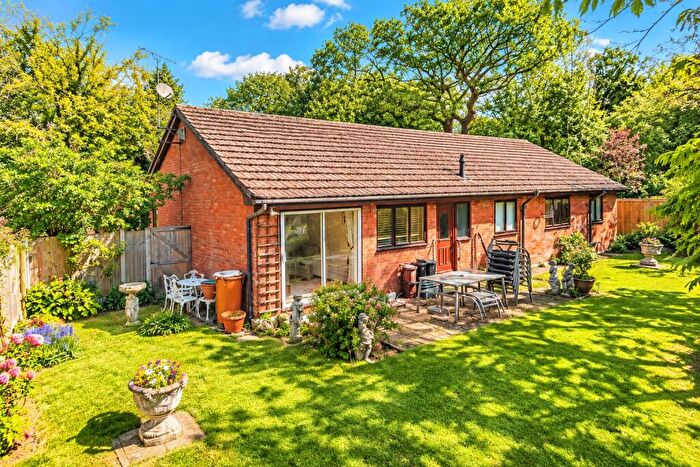 3 Bedroom Bungalow For Sale In Rawson Road, Blacon, Chester, Cheshire, CH1