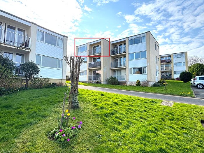 2 Bedroom Flat To Rent In Devondale Court, Dawlish Warren, EX7