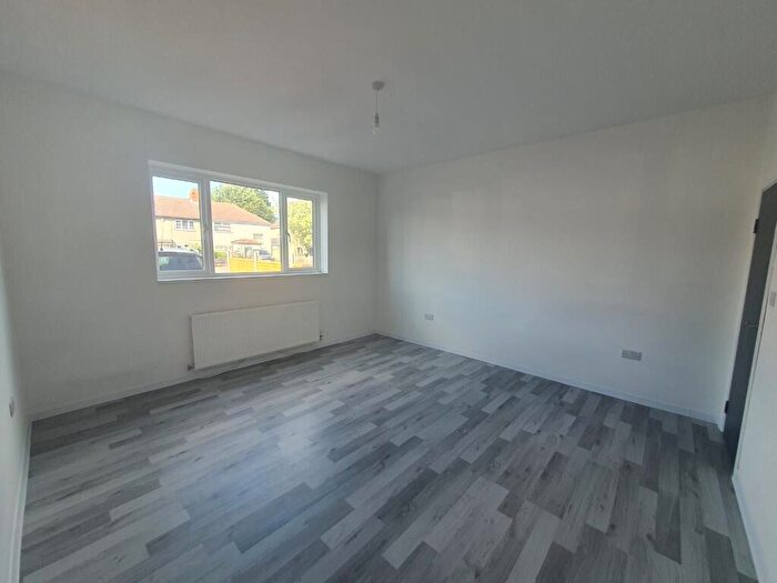 1 Bedroom Flat To Rent In Flat, Station Road, Dunscroft, Doncaster, DN7