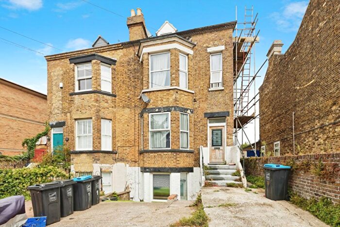 2 Bedroom Flat For Sale In St. Peters Road, Margate, Kent, CT9