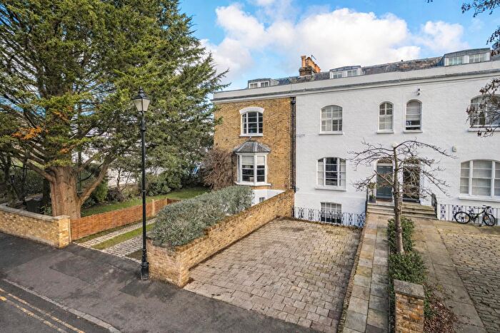 4 Bedroom Terraced House For Sale In Trinity Place, Windsor, SL4