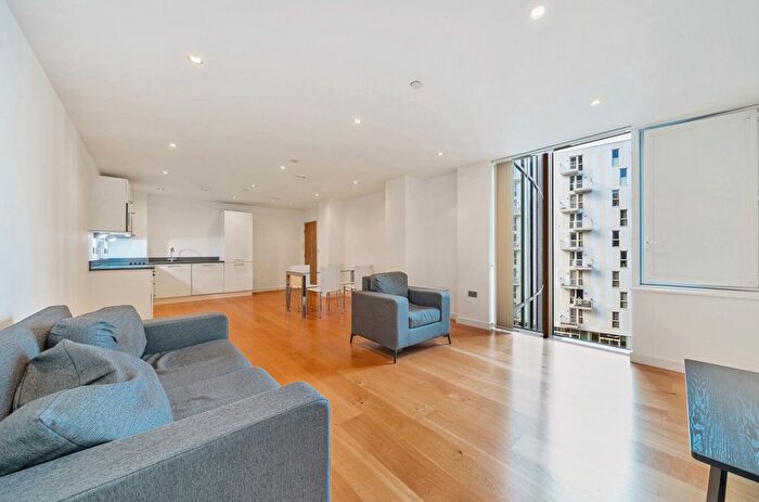 1 Bedroom Flat To Rent In High Street, London, E15