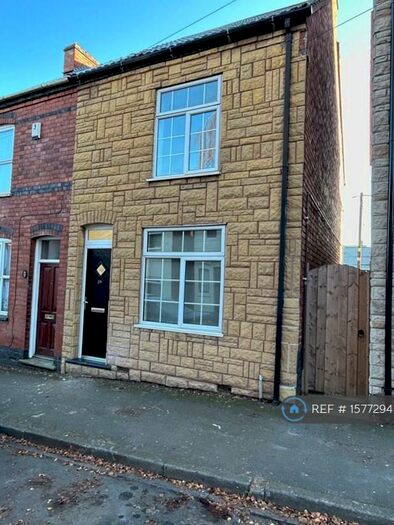2 Bedroom End Of Terrace House To Rent In Shelton Street, Tamworth, B77