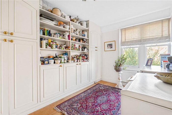 5 Bedroom Semi-Detached House For Sale In St Margaret's Road, Oxford, Oxfordshire, OX2