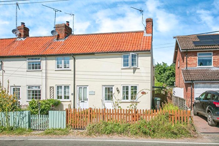 2 Bedroom End Of Terrace House For Sale In Main Road, Lower Somersham, Ipswich, Suffolk, IP8