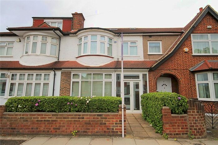 4 Bedroom Terraced House To Rent In Edgehill Road, Mitcham, CR4