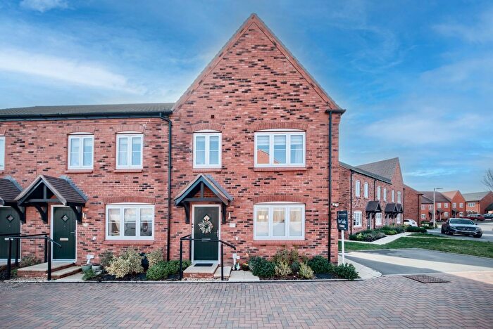 2 Bedroom Semi Detached House For Sale In Hewlands Crescent, Stratford-Upon-Avon, CV37