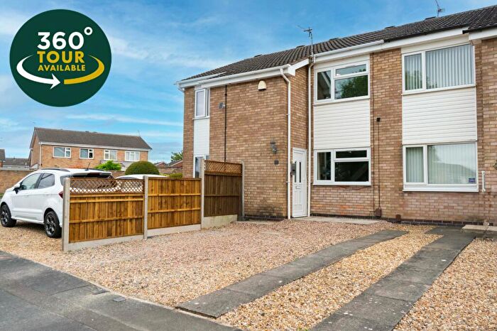 2 Bedroom Town House To Rent In Creaton Road, Wigston, Leicester, LE18