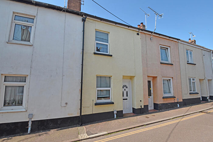 2 Bedroom Terraced House For Sale In New Street, Cullompton, EX15