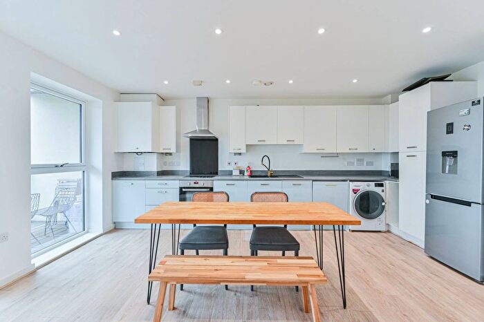 2 Bedroom Flat To Rent In Artillery Place, Woolwich, London, SE18