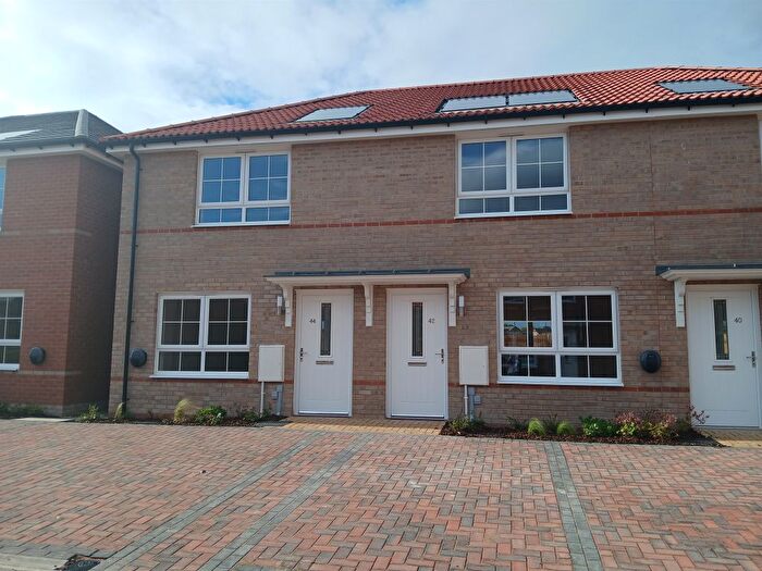 2 Bedroom End Of Terrace House For Sale In Richardson Place, Pocklington, York, YO42