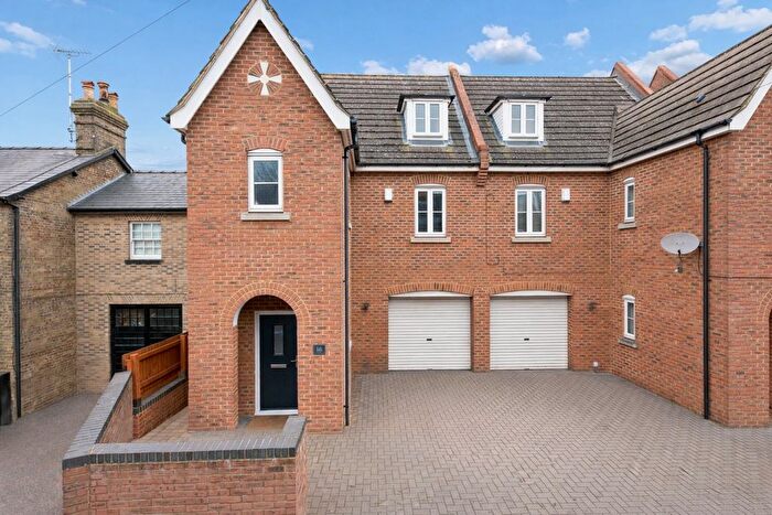 2 Bedroom Semi-Detached House For Sale In Florence Street, Hitchin, SG5