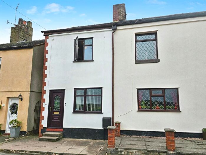 2 Bedroom End Of Terrace House For Sale In Whitehill Road, Kidsgrove, Stoke-On-Trent, ST7