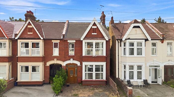 3 Bedroom Terraced House For Sale In Swanage Road, Southend-On-Sea, SS2