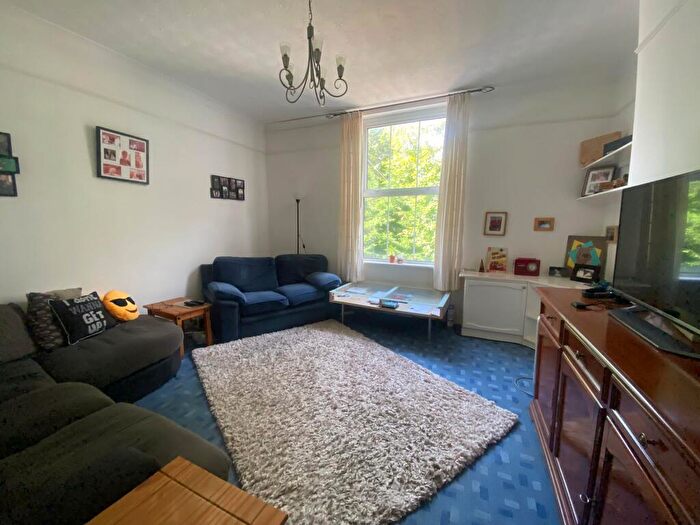 1 Bedroom Flat For Sale In Clarendon Road, Southsea, Portsmouth, PO4
