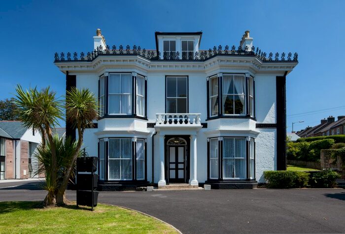 1 Bedroom Flat To Rent In Sea View Terrace, Redruth, Cornwall TR15