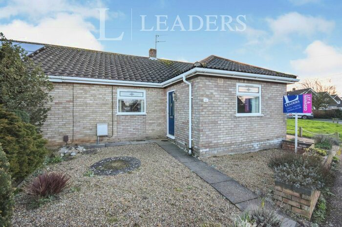 3 Bedroom Semi-Detached House To Rent In The Paddocks, Old Catton, Norwich, NR6
