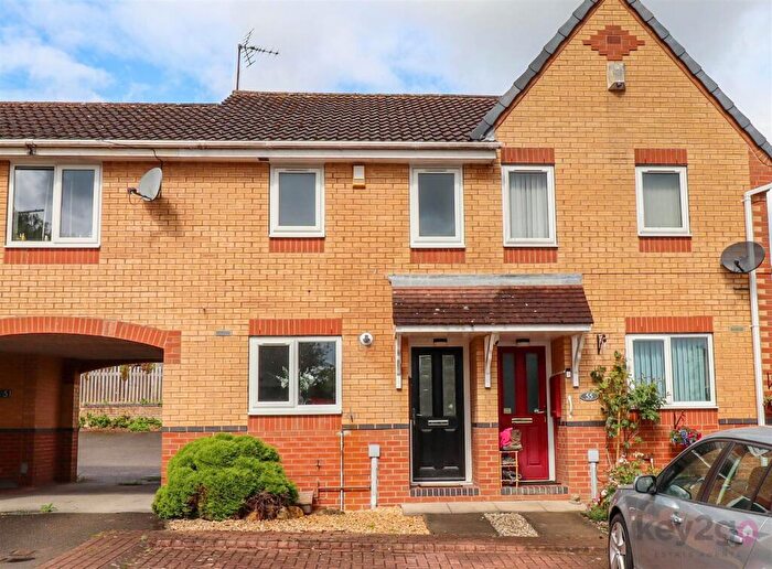 2 Bedroom Terraced House For Sale In Hall Meadow Drive, Halfway, Sheffield, S20