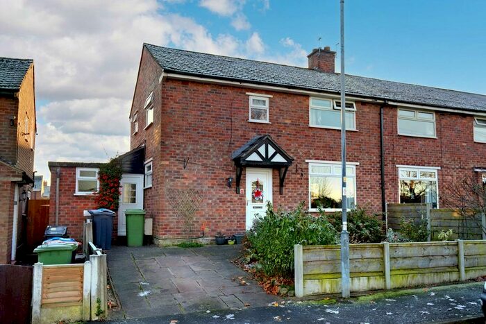 3 Bedroom End Of Terrace House For Sale In Hazel Drive, Weaverham, Northwich, CW8