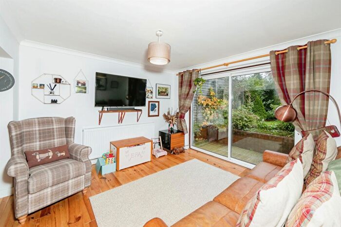 2 Bedroom Semi-Detached House For Sale In Oatlands Road, Shinfield, Reading, RG2