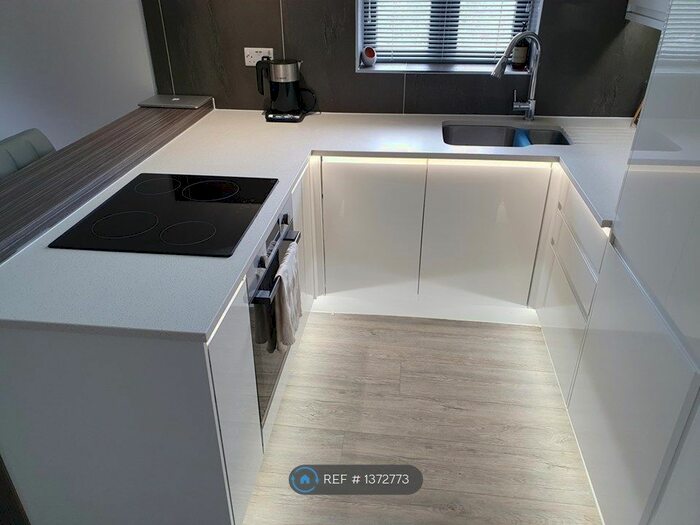 1 Bedroom Flat To Rent In Cherry Garden Street, London, SE16