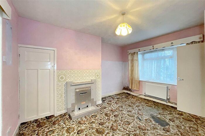 3 Bedroom Terraced House For Sale In South View Road, Milborne Port, Sherborne, DT9
