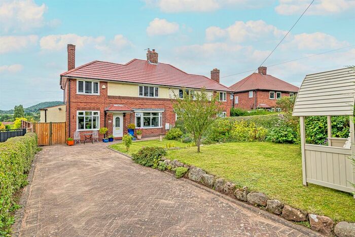 4 Bedroom Semi-Detached House For Sale In Bates Lane, Helsby, Frodsham, WA6