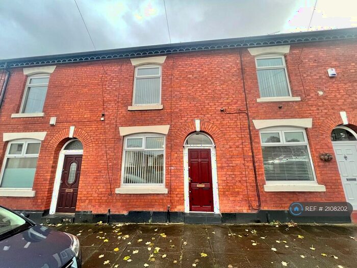2 Bedroom Terraced House To Rent In Kershaw Street, Heywood, OL10