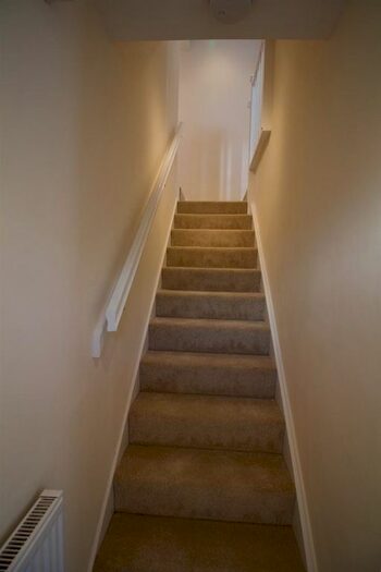 4 Bedroom Town House To Rent In Bushelton Close, Coventry, CV1
