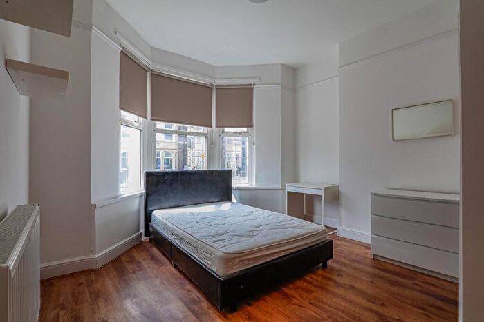 1 Bedroom Private Halls To Rent In Colum Road, Cathays, CF10