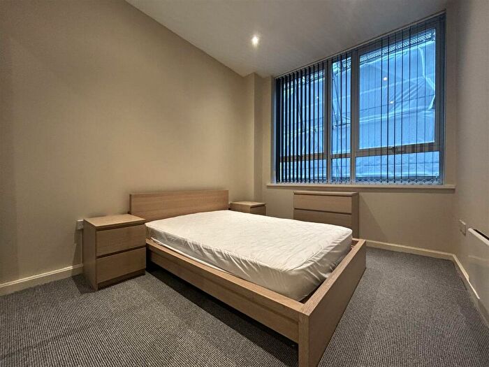 2 Bedroom Apartment To Rent In The Birchin Northern Quarter, M4