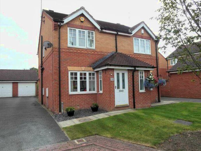 2 Bedroom Detached House To Rent In Martin Close Morley, LS27