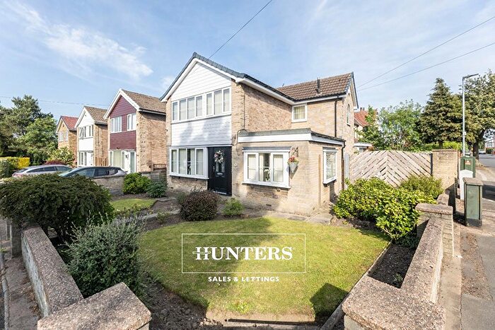 3 Bedroom Detached House For Sale In Chequerfield Lane, Pontefract, WF8