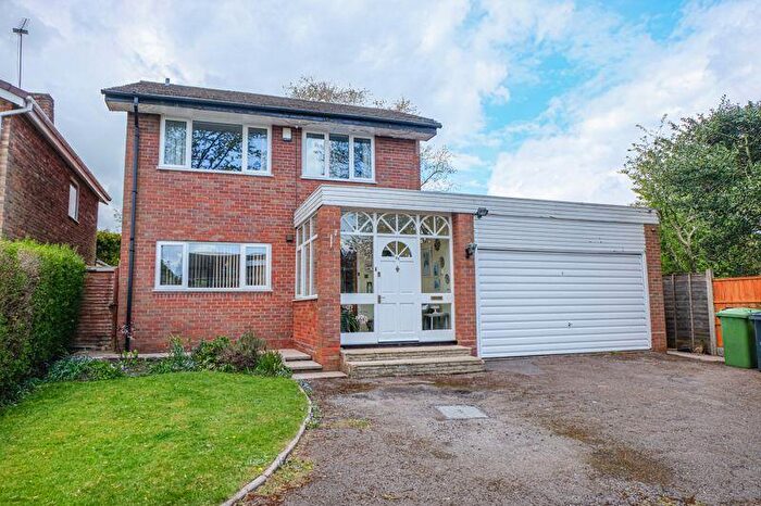 4 Bedroom Detached House For Sale In Kingscroft Road, Streetly, Sutton Coldfield, B74