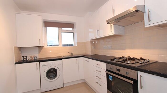 1 Bedroom Flat To Rent In Palmerston Road, London, N22