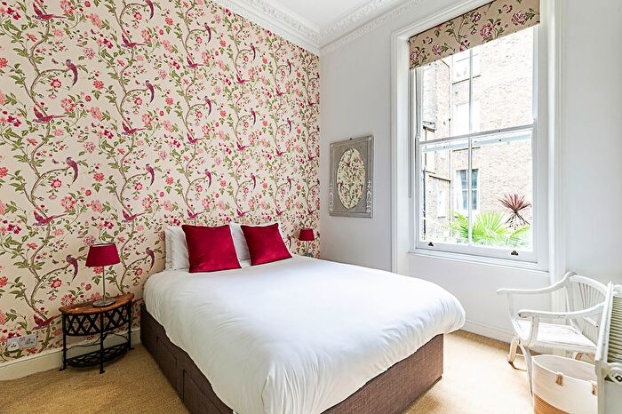 1 Bedroom Flat To Rent In Castletown Road, London, London, W14