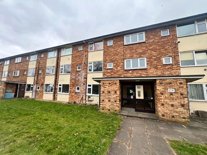 2 Bedroom Apartment To Rent In Hemel Hempstead, Hertfordshire, HP2