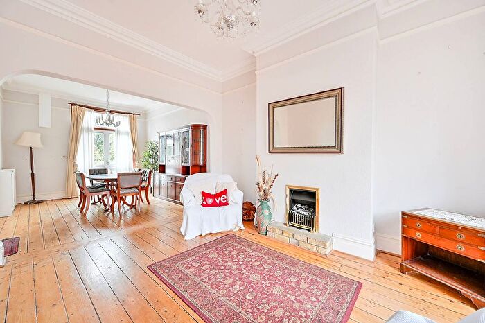 3 Bedroom Terraced House For Sale In Overdale Road, Northfields, London, W5