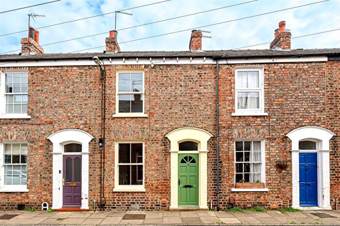 2 Bedroom Terraced House For Sale In Fairfax Street, York, YO1