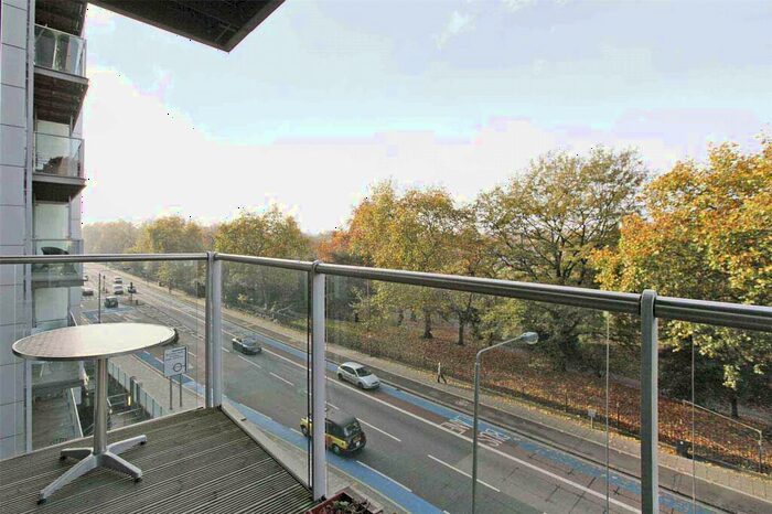 2 Bedroom Apartment To Rent In Oswald Building, Queenstown Road, London, SW11