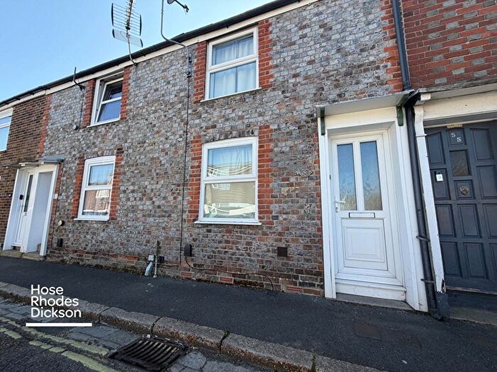 2 Bedroom Terraced House To Rent In Melbourne Street, Newport, Isle Of Wight, PO30