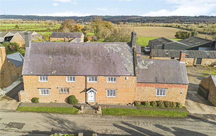 6 Bedroom House For Sale In Claydon, Nr Banbury, Oxfordshire, OX17