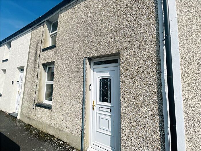 2 Bedroom Terraced House For Sale In School Street, Penrhyndeudraeth, Gwynedd, LL48