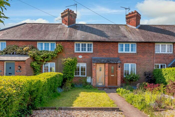 3 Bedroom Terraced House To Rent In Wood Street Green, Wood Street Village, Guildford, GU3