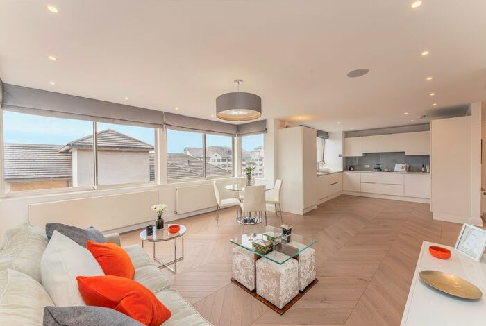 2 Bedroom Flat For Sale In Park Lorne, Park Road, St Johns Wood, NW8